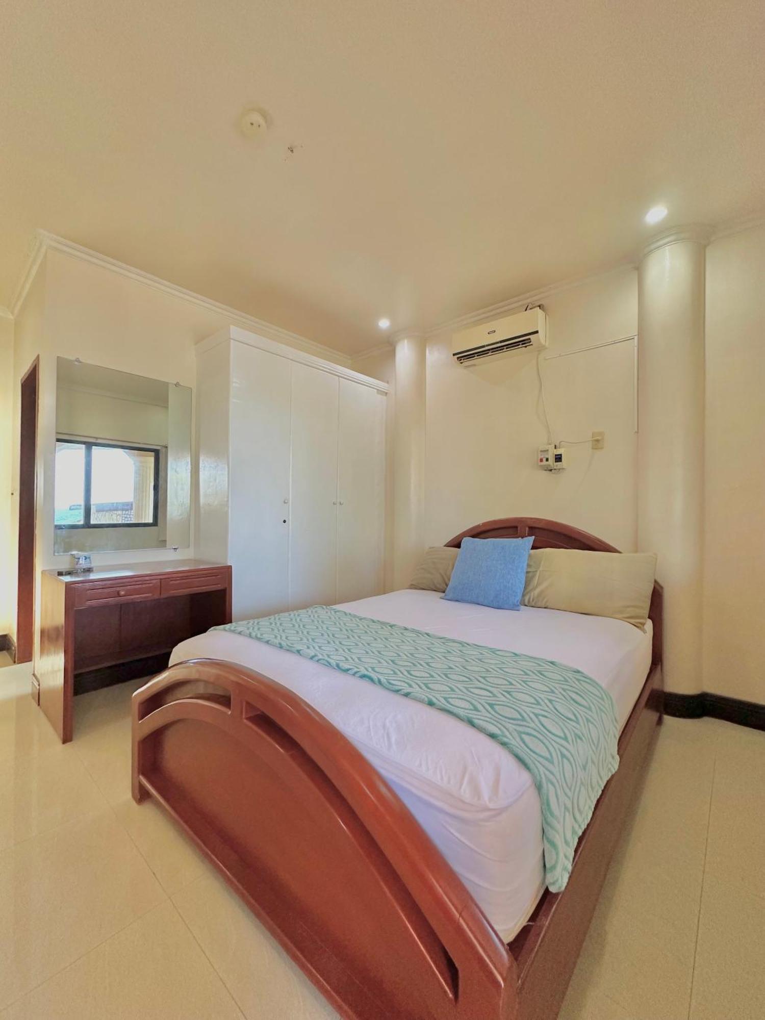 Casaroyal Beachfront Siquijor Εξωτερικό φωτογραφία