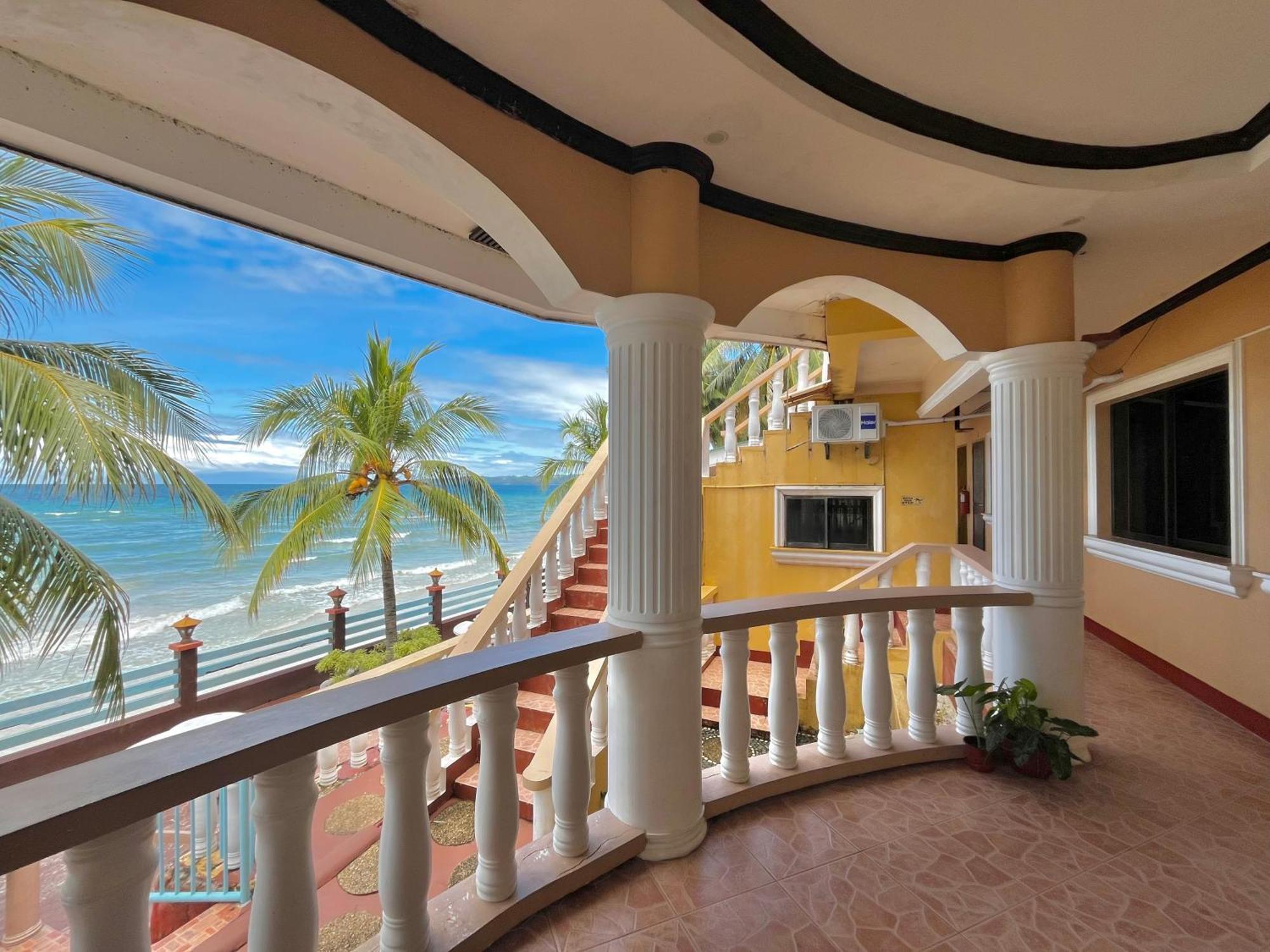 Casaroyal Beachfront Siquijor Εξωτερικό φωτογραφία