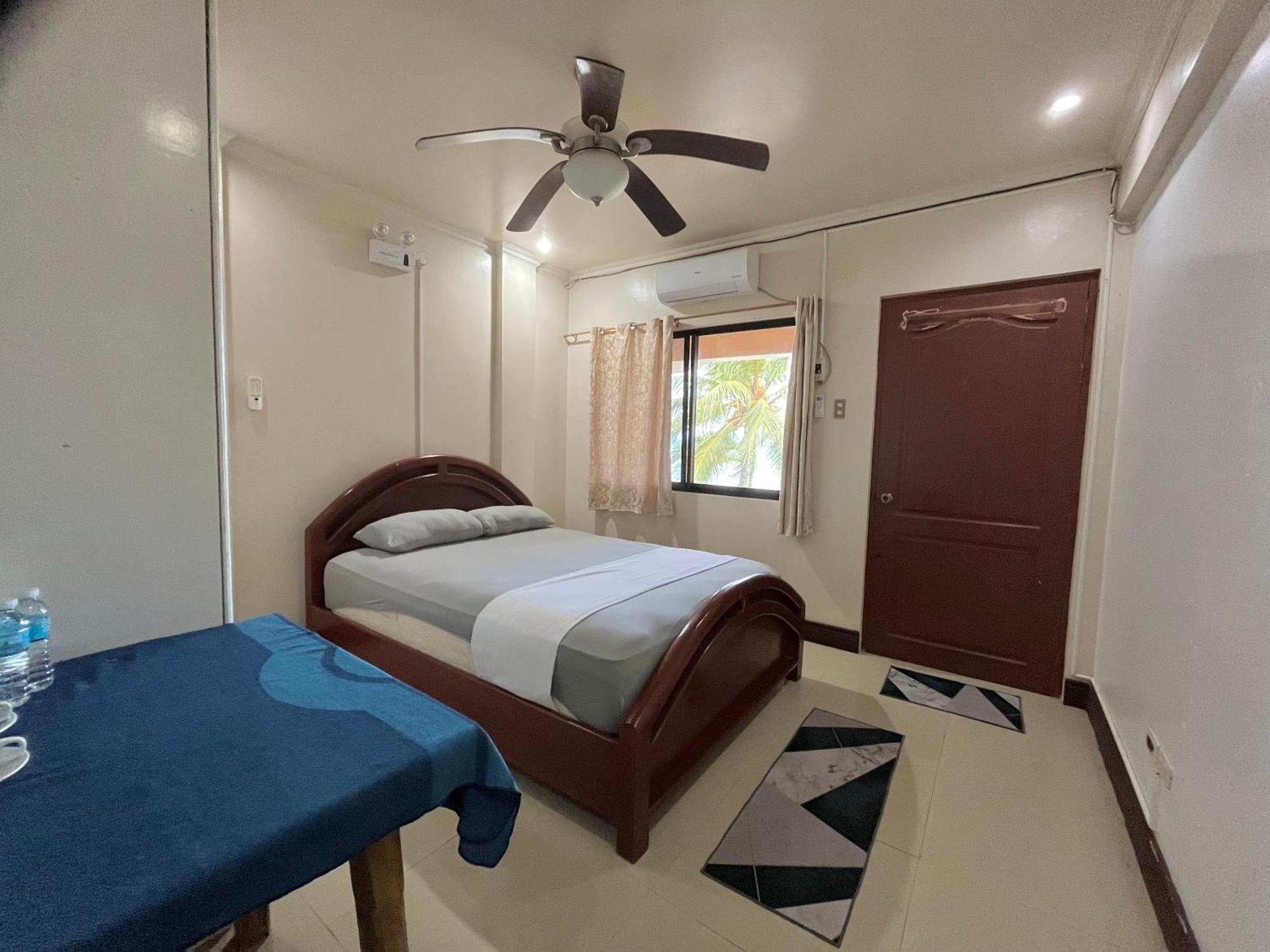 Casaroyal Beachfront Siquijor Εξωτερικό φωτογραφία