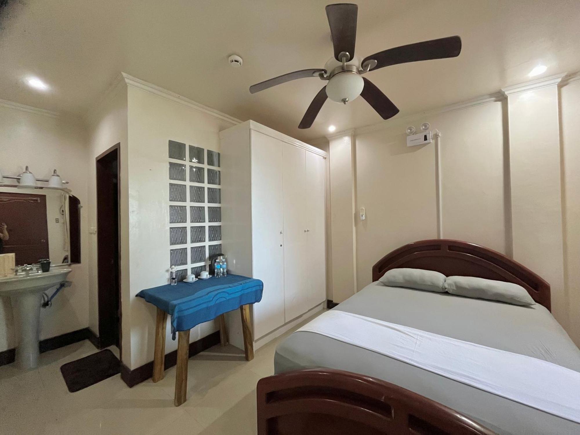Casaroyal Beachfront Siquijor Εξωτερικό φωτογραφία